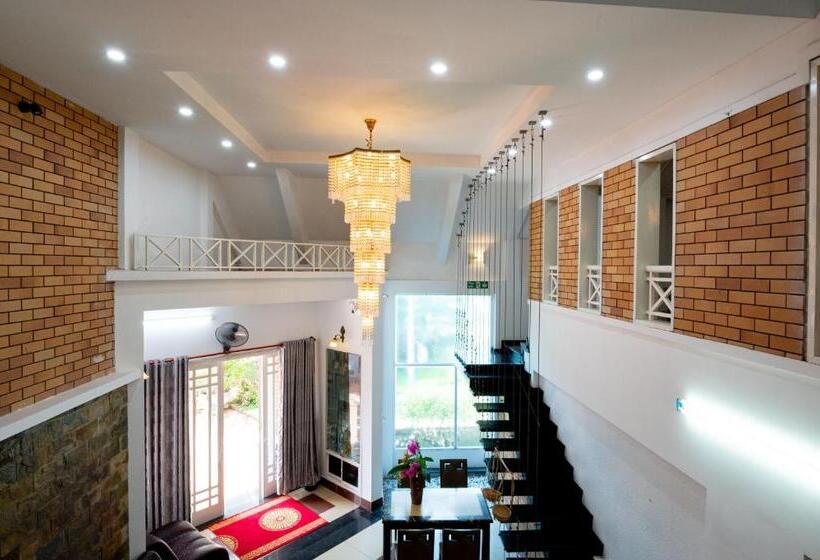 ویلای 1 خوابه با چشم‌انداز باغ, Golden Star Villa Hue