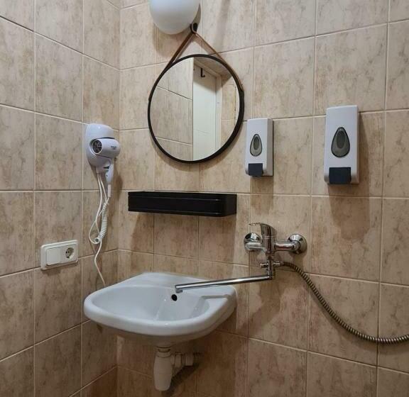 اتاق استاندارد, Guest House Kaktus