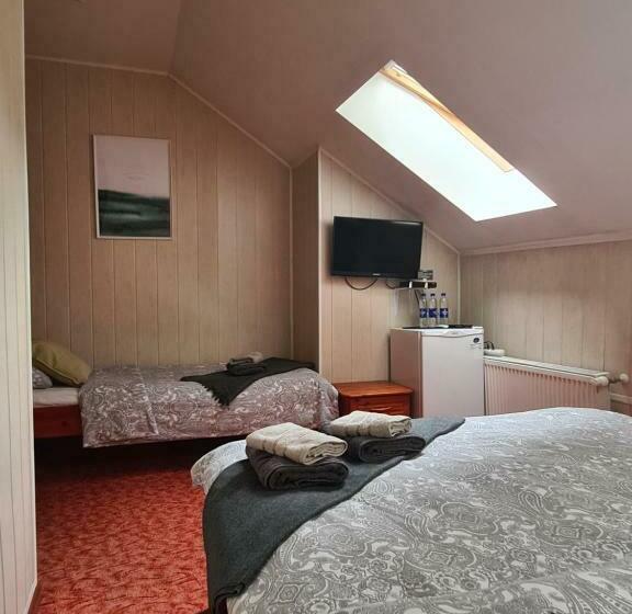 اتاق استاندارد سه نفره, Guest House Kaktus