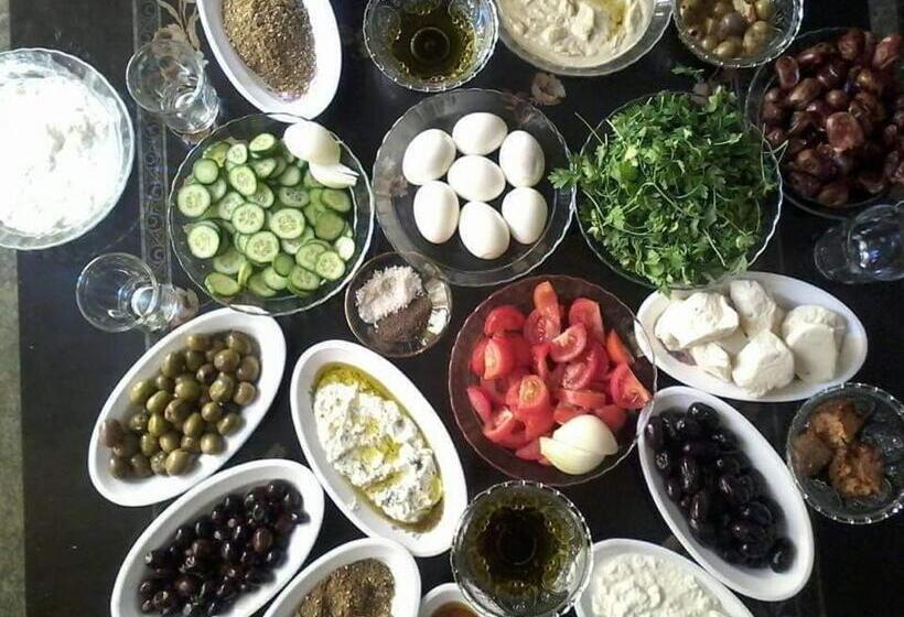 اتاق استاندارد با سرویس بهداشتی مشترک, Beit Alkaram