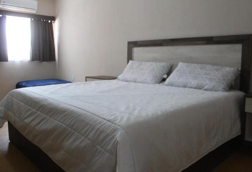 اتاق استاندارد یک نفره, Casa Hidalgo