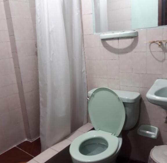 اتاق استاندارد با 2 تخت دوبل, Tungurahua