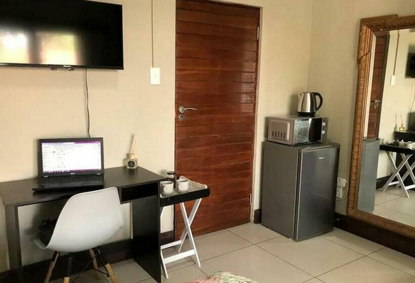 اتاق استاندارد با تخت بزرگ, Fiori Rosa
