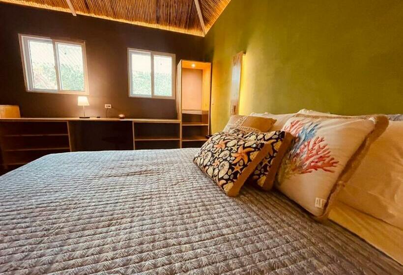 سوییت لوکس, Grand Park Manuel Antonio   Adults Only