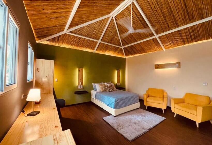 سوییت لوکس, Grand Park Manuel Antonio   Adults Only