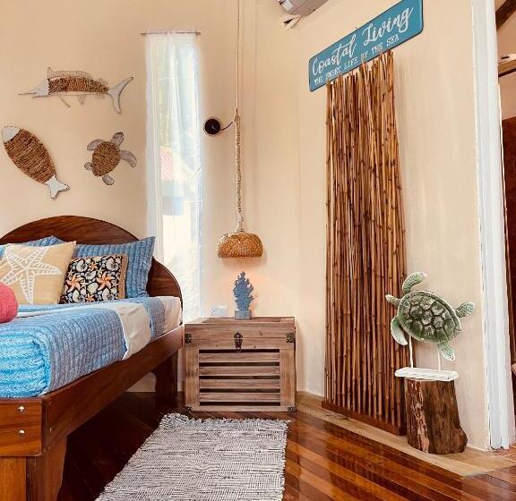 بانگلوی لوکس, Grand Park Manuel Antonio   Adults Only