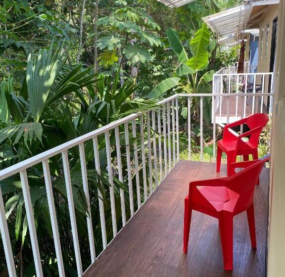 سوییت لوکس, Grand Park Manuel Antonio   Adults Only
