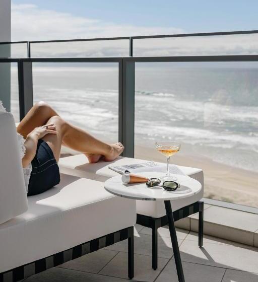 سوییت اجرایی, The Langham, Gold Coast And Jewel Residences