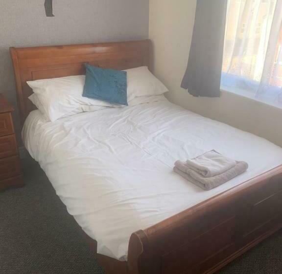 اتاق استاندارد, The New Macleods Guest House