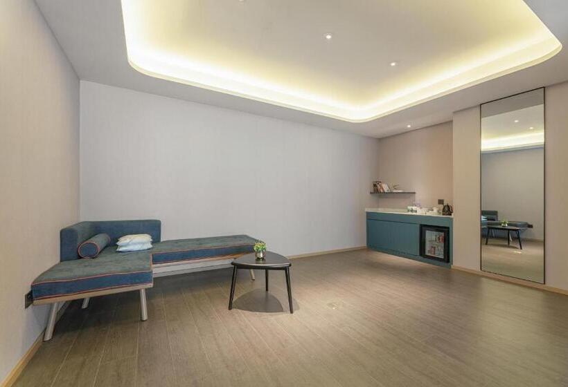 سوییت لوکس, Atour Hotel Xian Economic Development Zone Fengcheng 5th Road
