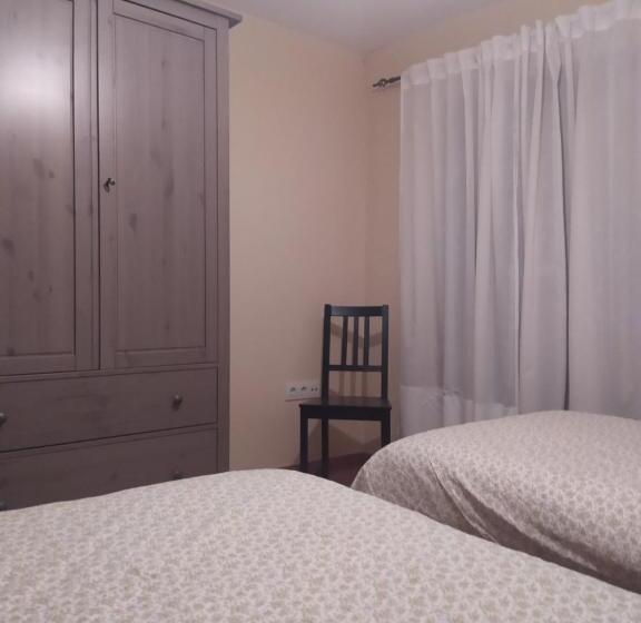 اتاق استاندارد با سرویس بهداشتی مشترک, Casa Rural Casa Sagasta