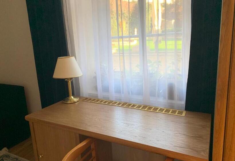 سوییت لوکس, Antik Hotel Sofia