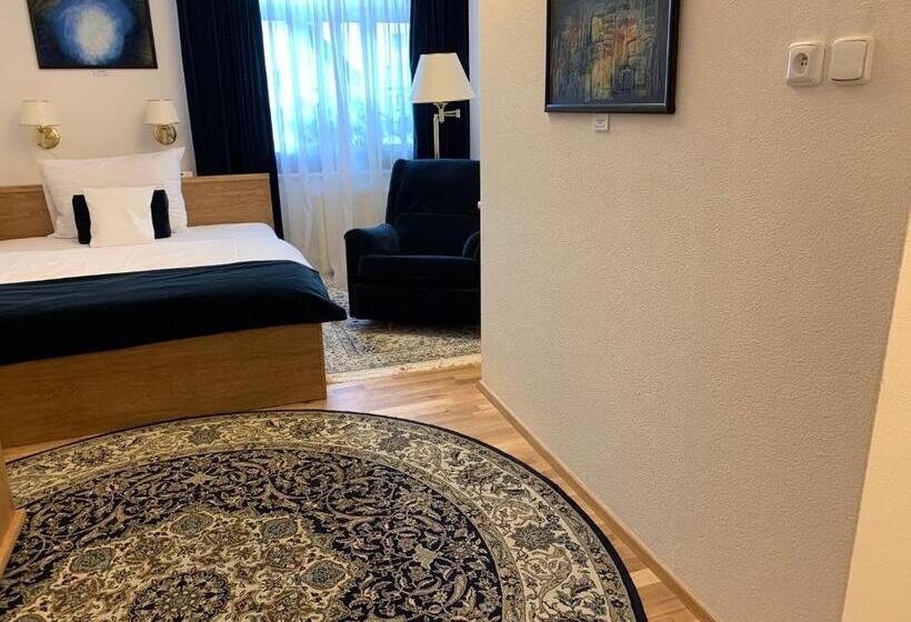 سوییت لوکس, Antik Hotel Sofia
