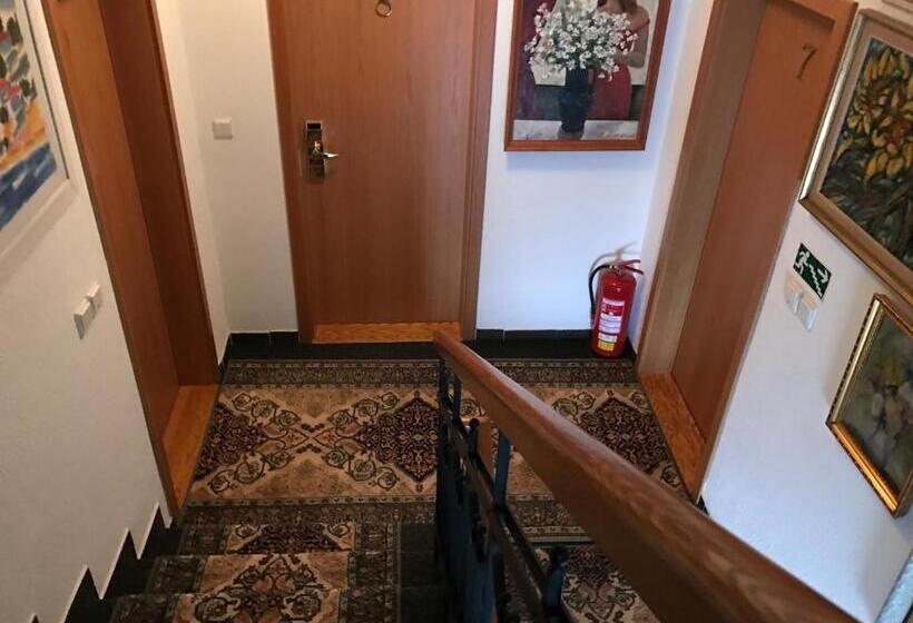 آپارتمان لوکس 1 خوابه, Antik Hotel Sofia
