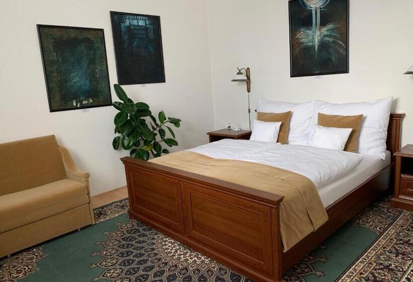 آپارتمان لوکس 1 خوابه, Antik Hotel Sofia
