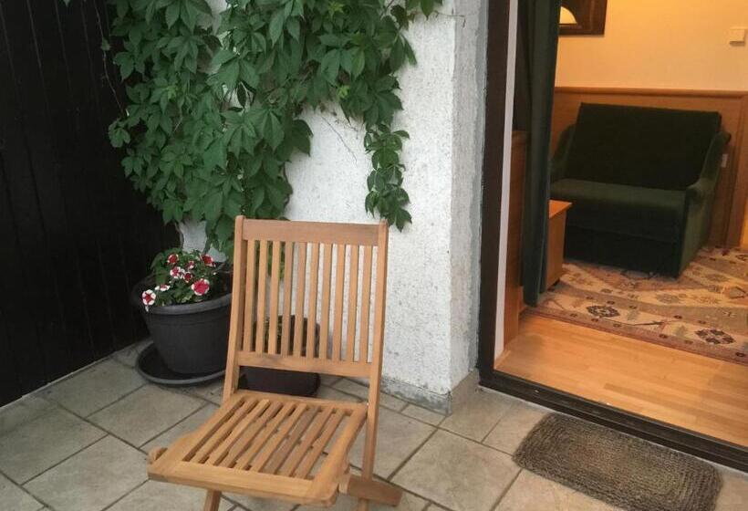 سوییت لوکس, Antik Hotel Sofia