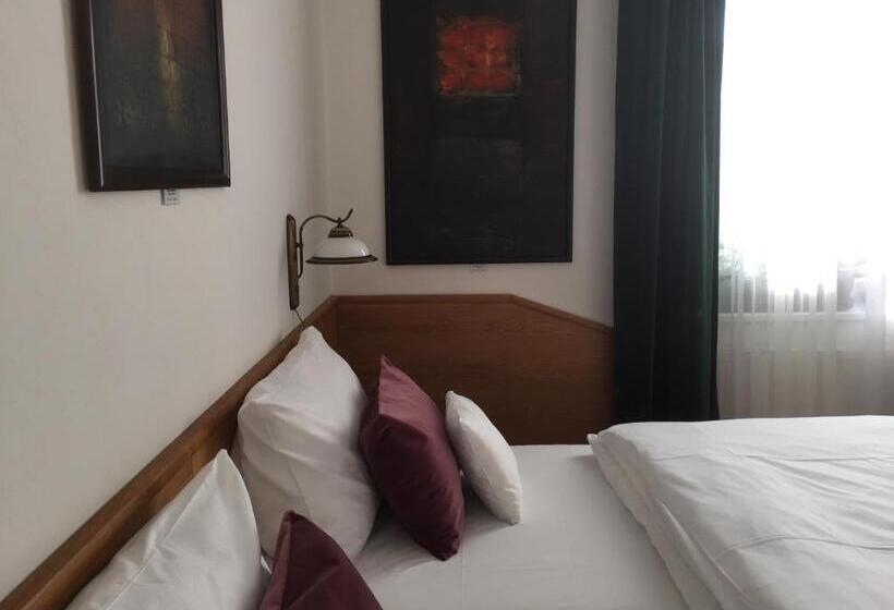 سوییت لوکس, Antik Hotel Sofia