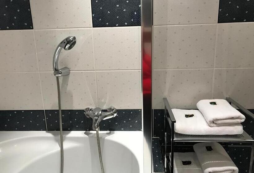 سوییت لوکس, Antik Hotel Sofia