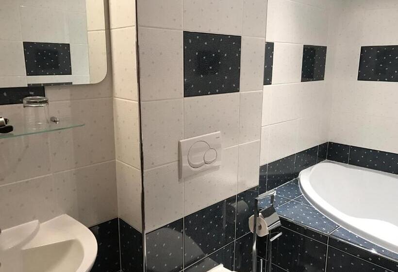 سوییت لوکس, Antik Hotel Sofia
