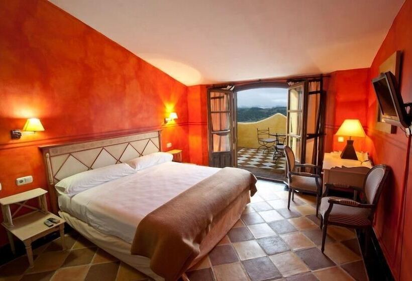 Superior Room with Terrace, Casa Henrietta