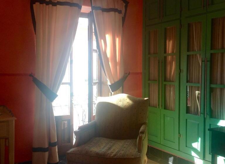 اتاق استاندارد با بالکن, Casa Henrietta