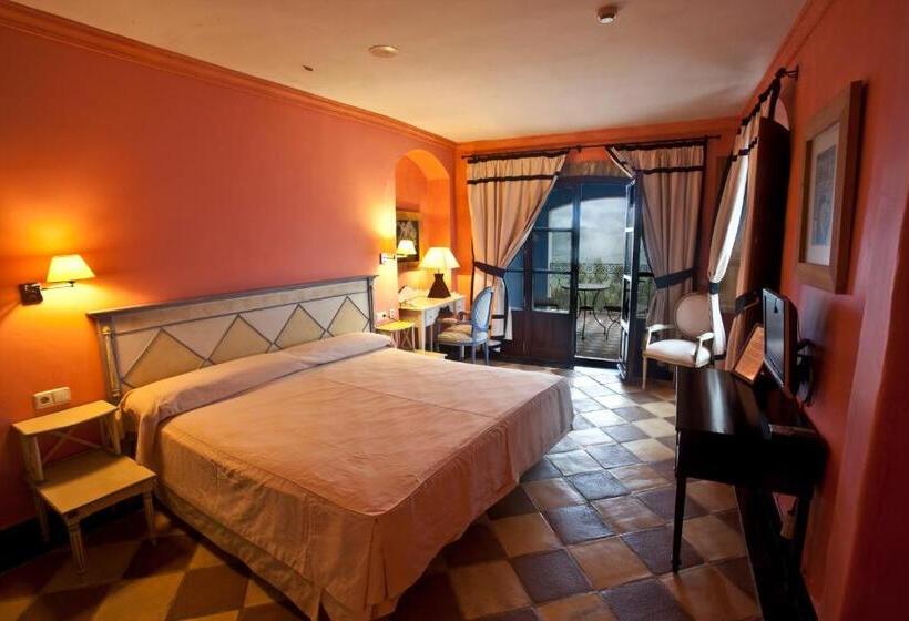 Superior Room with Terrace, Casa Henrietta