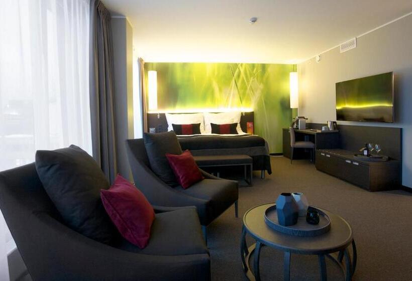 اتاق لوکس, Clarion Hotel Sense