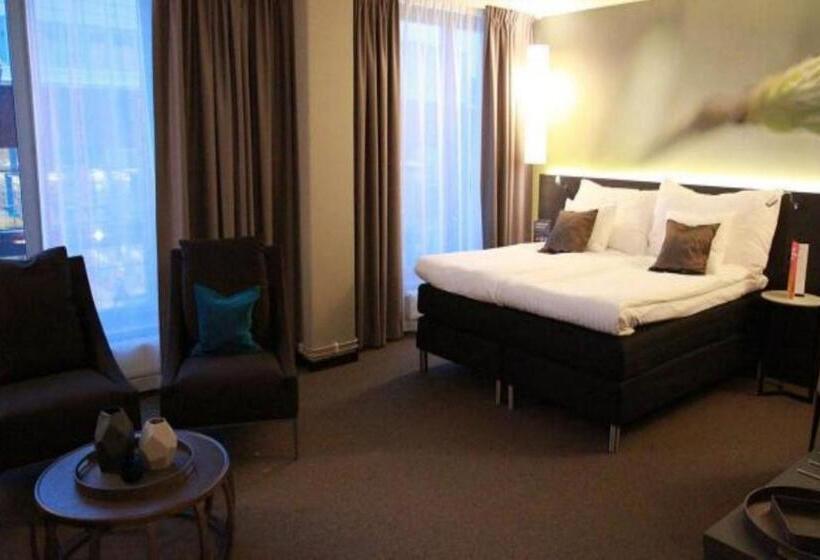 سوییت, Clarion Hotel Sense