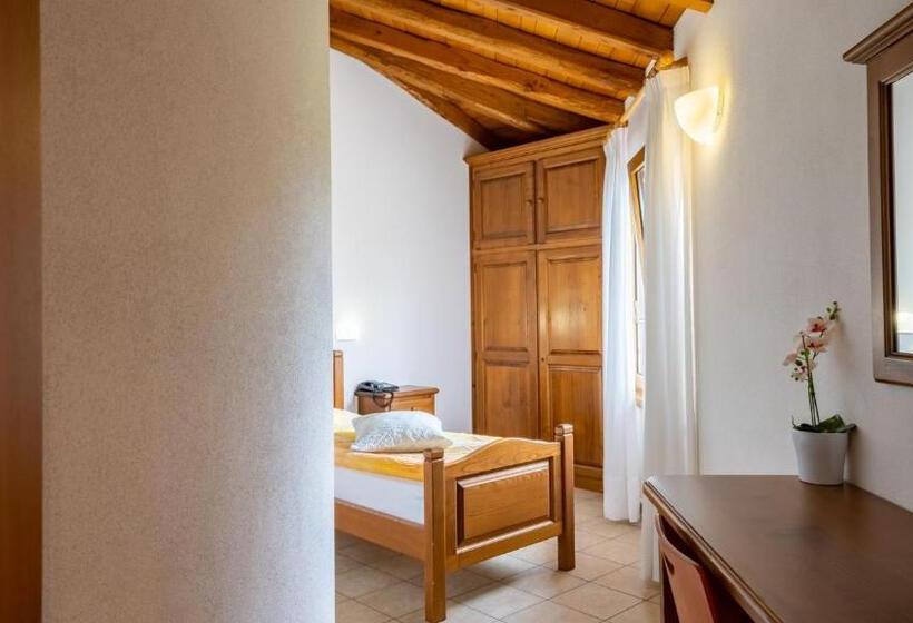 Standard Single Room, Il Castagno