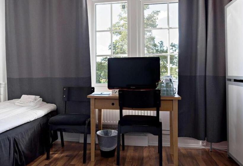 اتاق خانوادگی, Sure Hotel By Best Western Vilsta Sporthotell