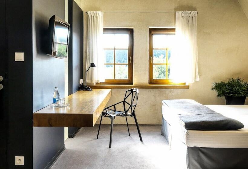 اتاق استاندارد یک نفره, Hot_elarnia Hotel & Spa