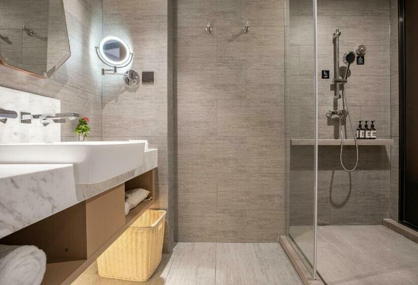 اتاق لوکس, Atour Hotel Zhongshan West Xingzhong Plaza