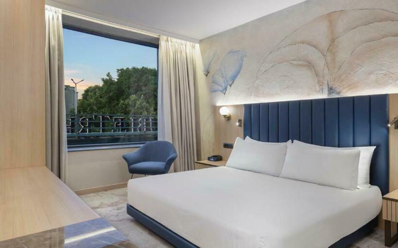 اتاق استاندارد برای معلولان, Doubletree By Hilton Plovdiv Center