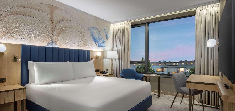 اتاق استاندارد با تخت بزرگ, Doubletree By Hilton Plovdiv Center