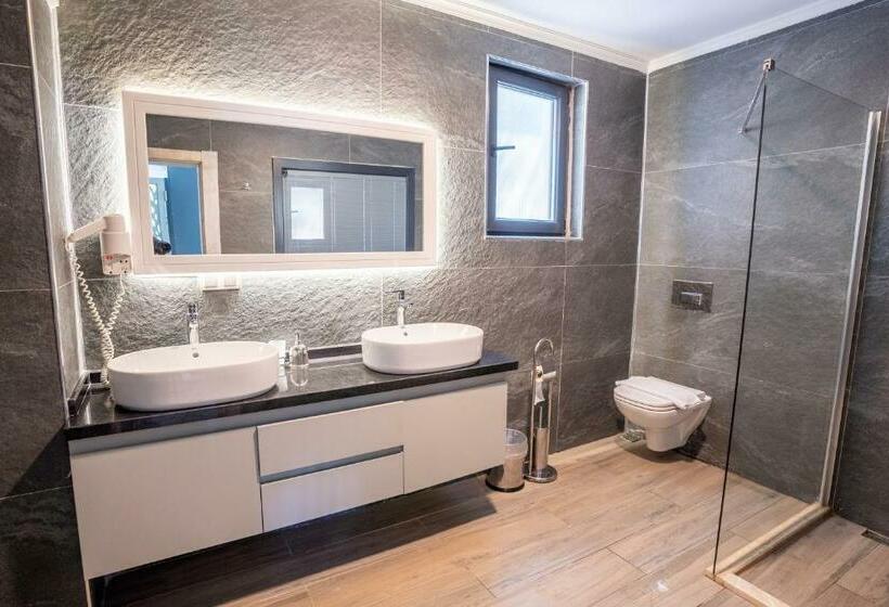 سوئیت با تخت بزرگ, Sultan Hotel Kalkan