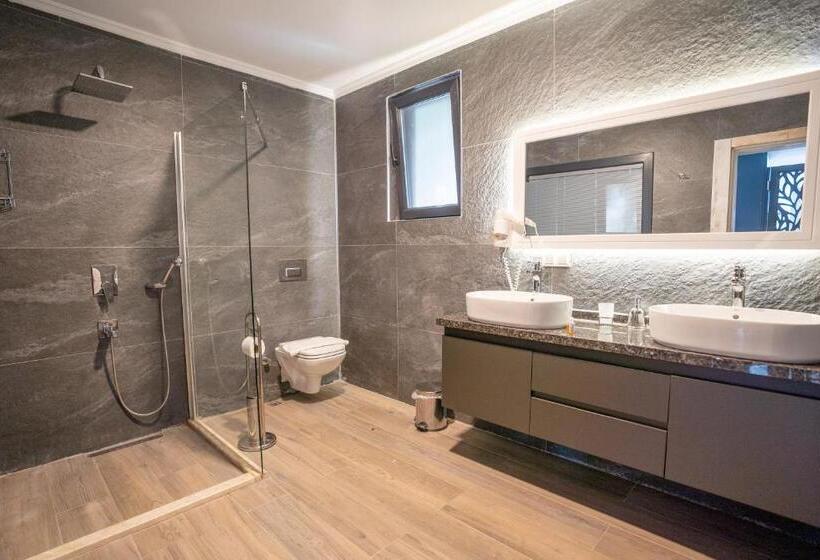 سوئیت با تخت بزرگ, Sultan Hotel Kalkan