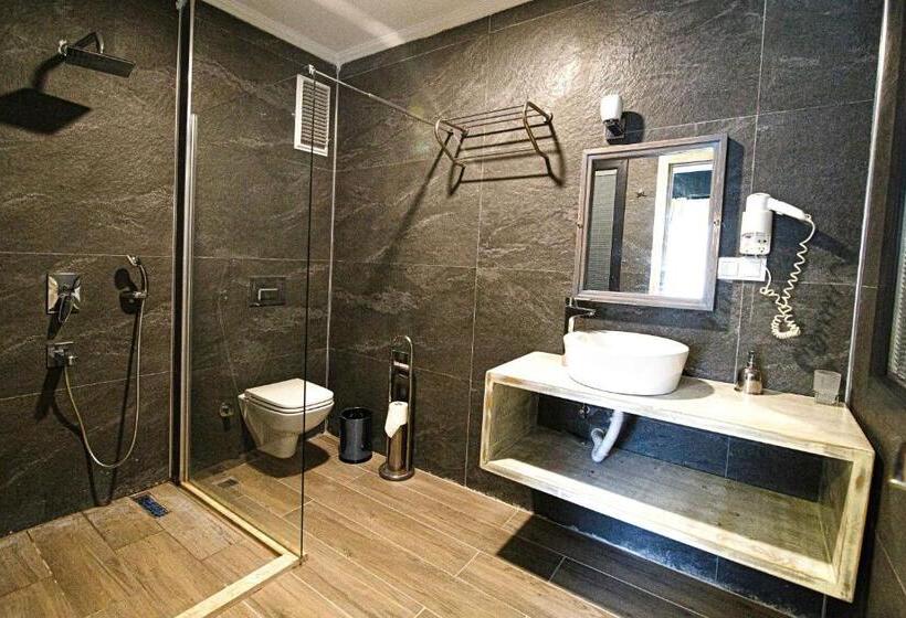 سوییت جونیور, Sultan Hotel Kalkan