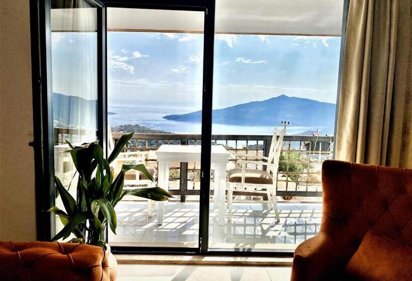 سوییت سوپریور با چشم‌انداز دریا, Sultan Hotel Kalkan