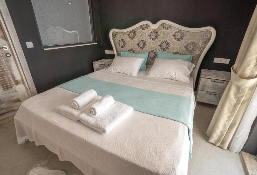 سوییت جونیور, Sultan Hotel Kalkan