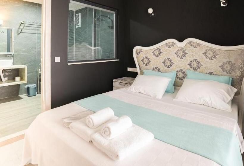 سوییت جونیور, Sultan Hotel Kalkan