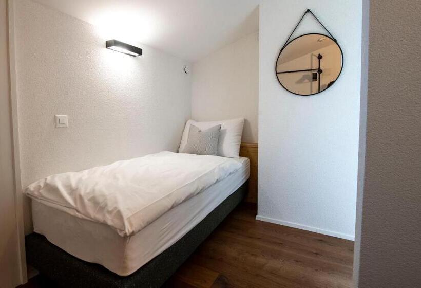 اتاق استاندارد سه نفره, Flem Mountain Lodge