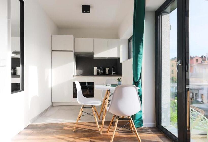 آپارتمان سوپریور 1 خوابه, Eco Smart Apartments Premium City