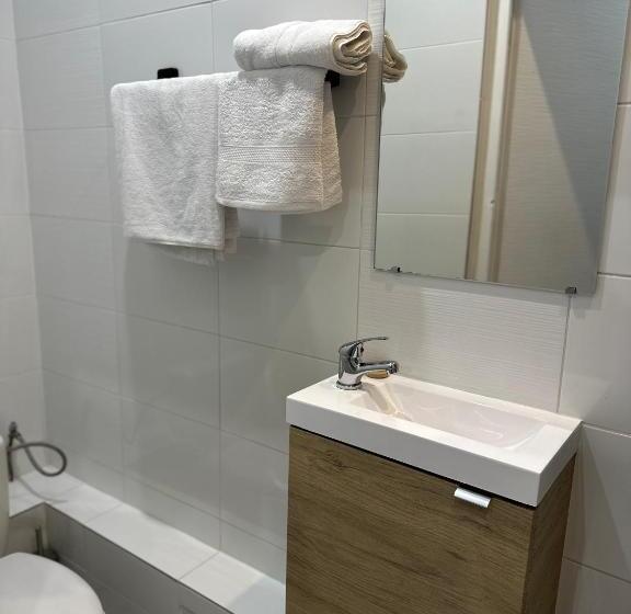 اتاق استاندارد, Hôtel Doré