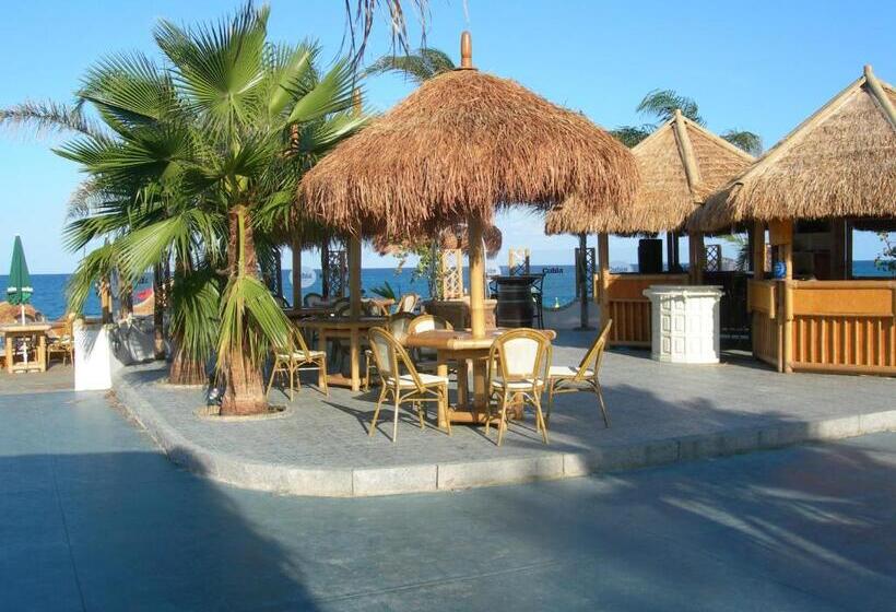 آپارتمان 1 خوابه همکف, Residence Gualtieri