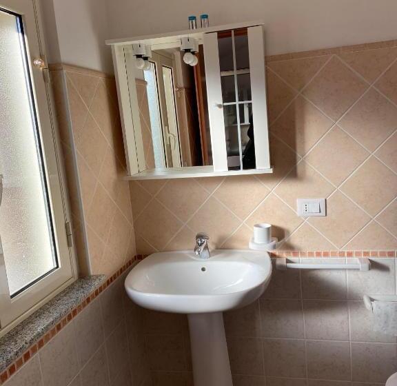 آپارتمان 1 خوابه با تراس, Residence Gualtieri