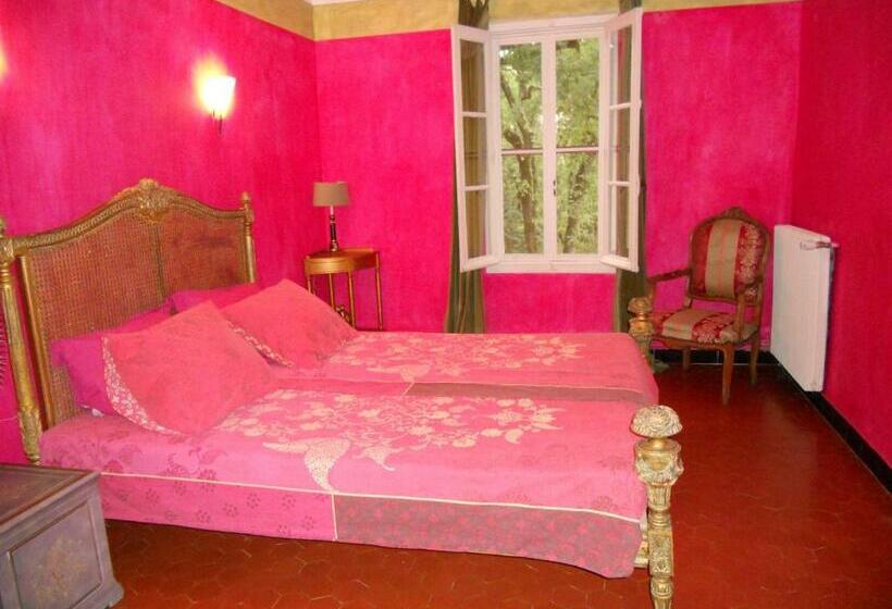 اتاق استاندارد, Bastide La Folle Du Logis