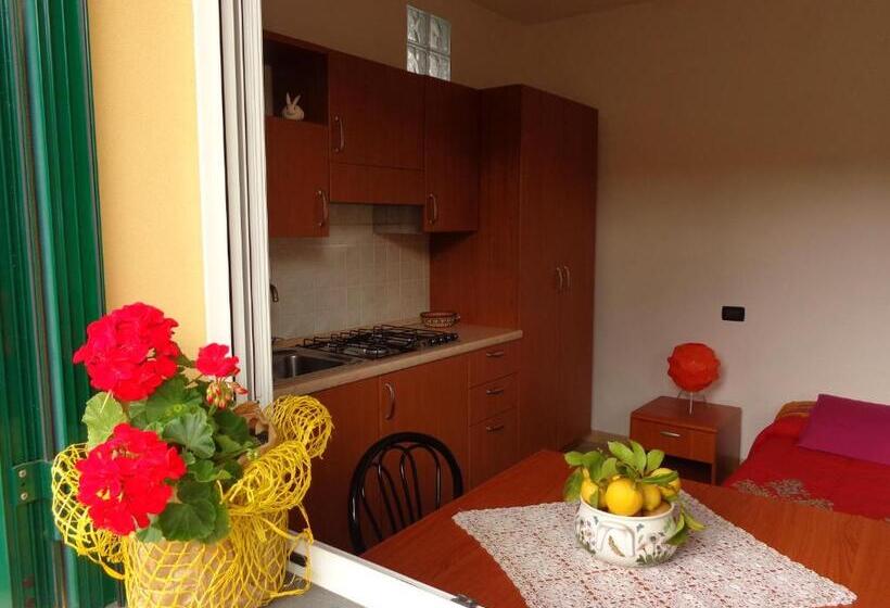 استودیوی استاندارد, Agriturismo Turlin