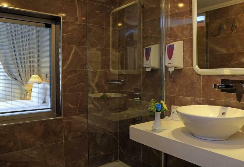 اتاق استاندارد با چشم‌انداز دریا, Roseira Beach Resort