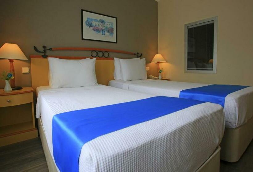 اتاق استاندارد با چشم‌انداز دریا, Roseira Beach Resort