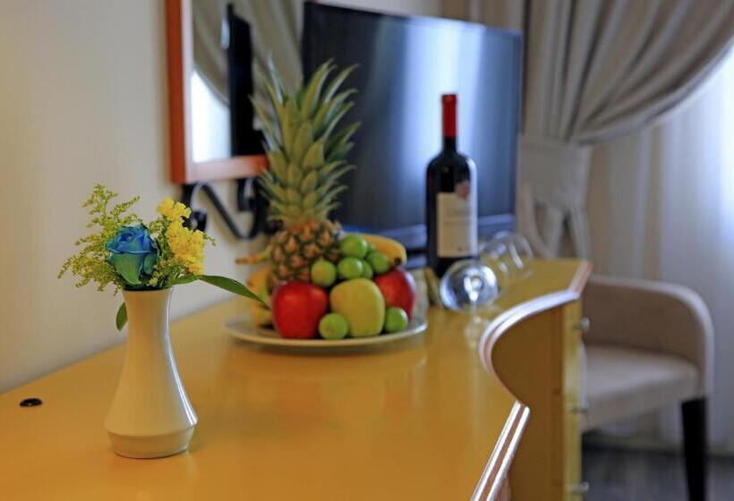 اتاق استاندارد با چشم‌انداز کوهستان, Roseira Beach Resort